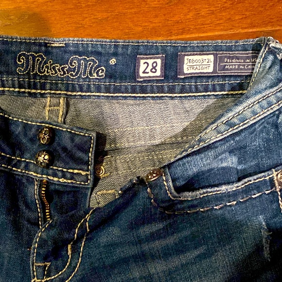 Miss Me Double Button Straight Jeans - Size 28 - Picture 3 of 7